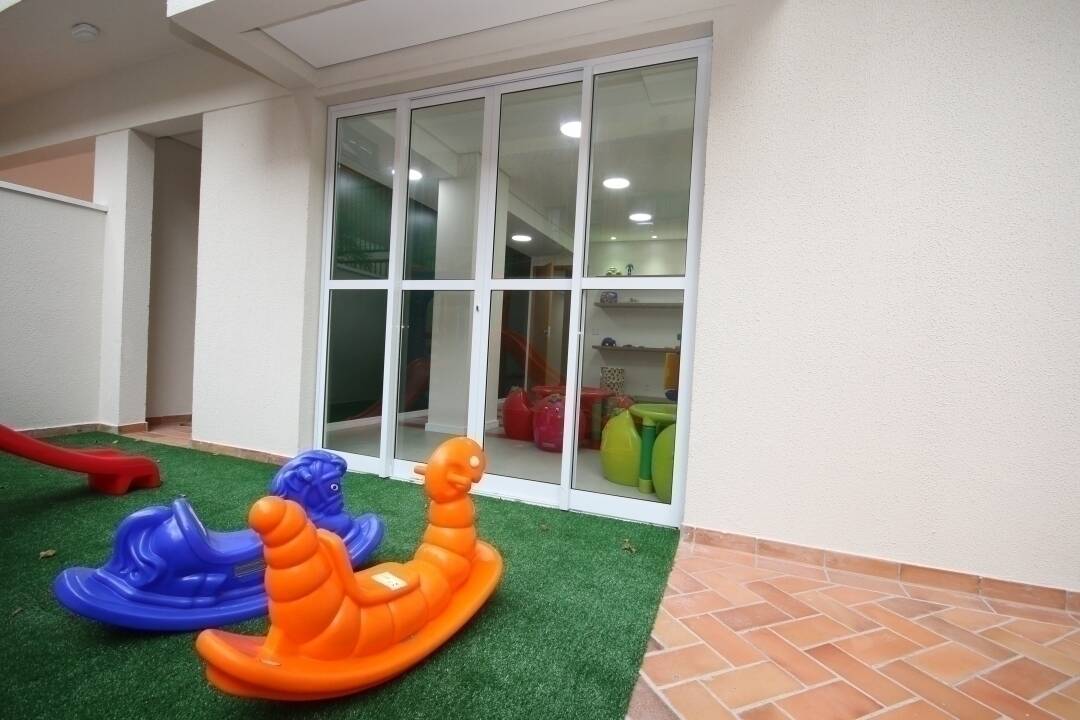 Apartamento à venda com 2 quartos, 68m² - Foto 33