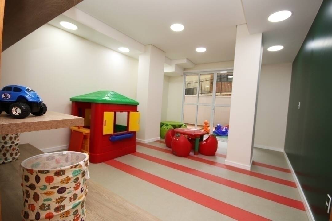 Apartamento à venda com 2 quartos, 68m² - Foto 35