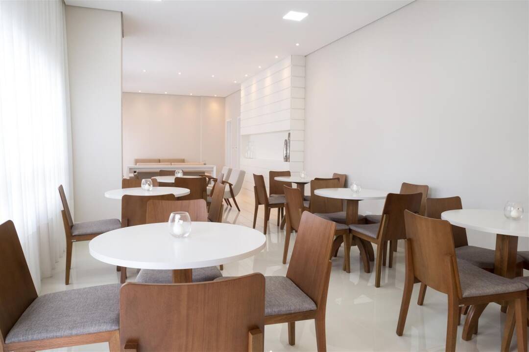 Apartamento à venda com 2 quartos, 5670m² - Foto 24