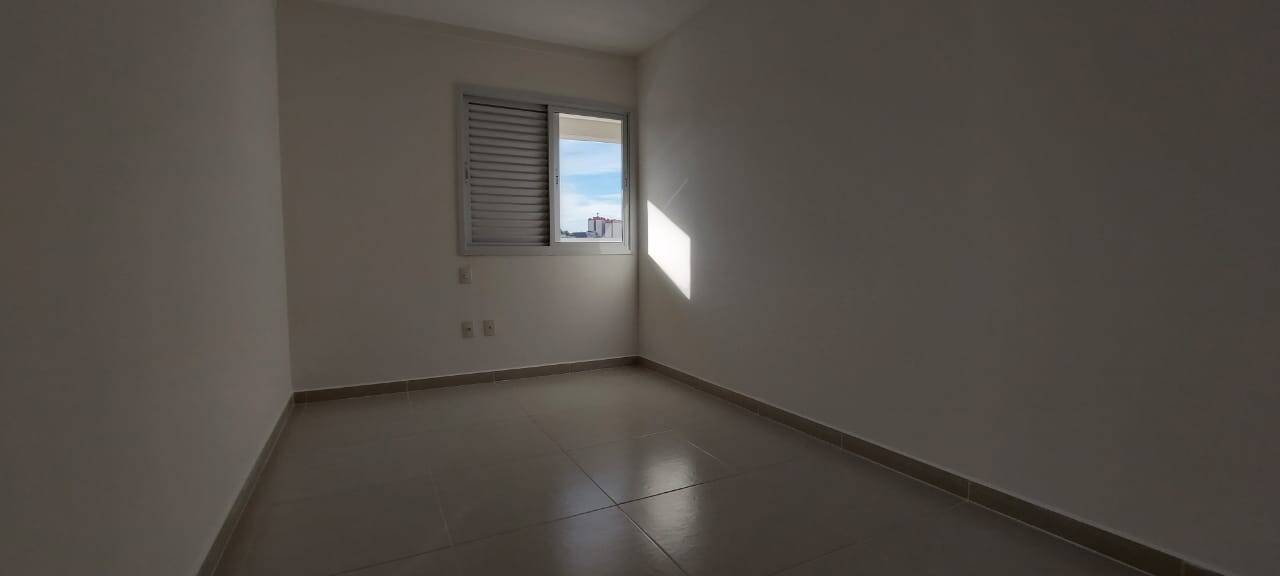 Apartamento à venda com 2 quartos, 66m² - Foto 23