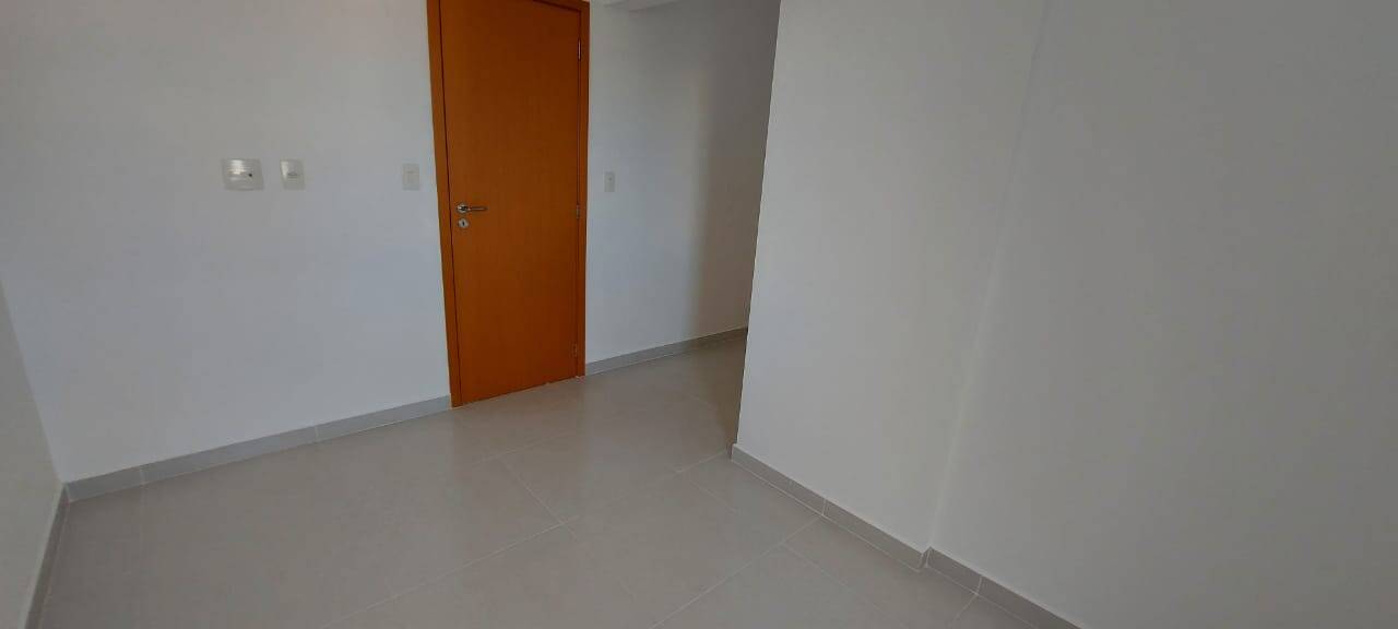 Apartamento à venda com 2 quartos, 66m² - Foto 35