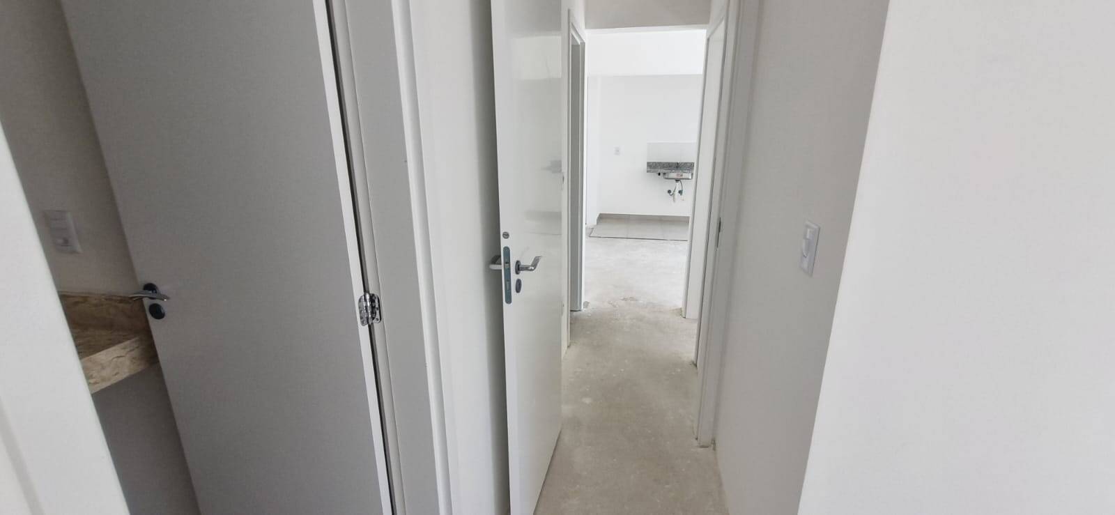 Apartamento à venda com 2 quartos, 58m² - Foto 17