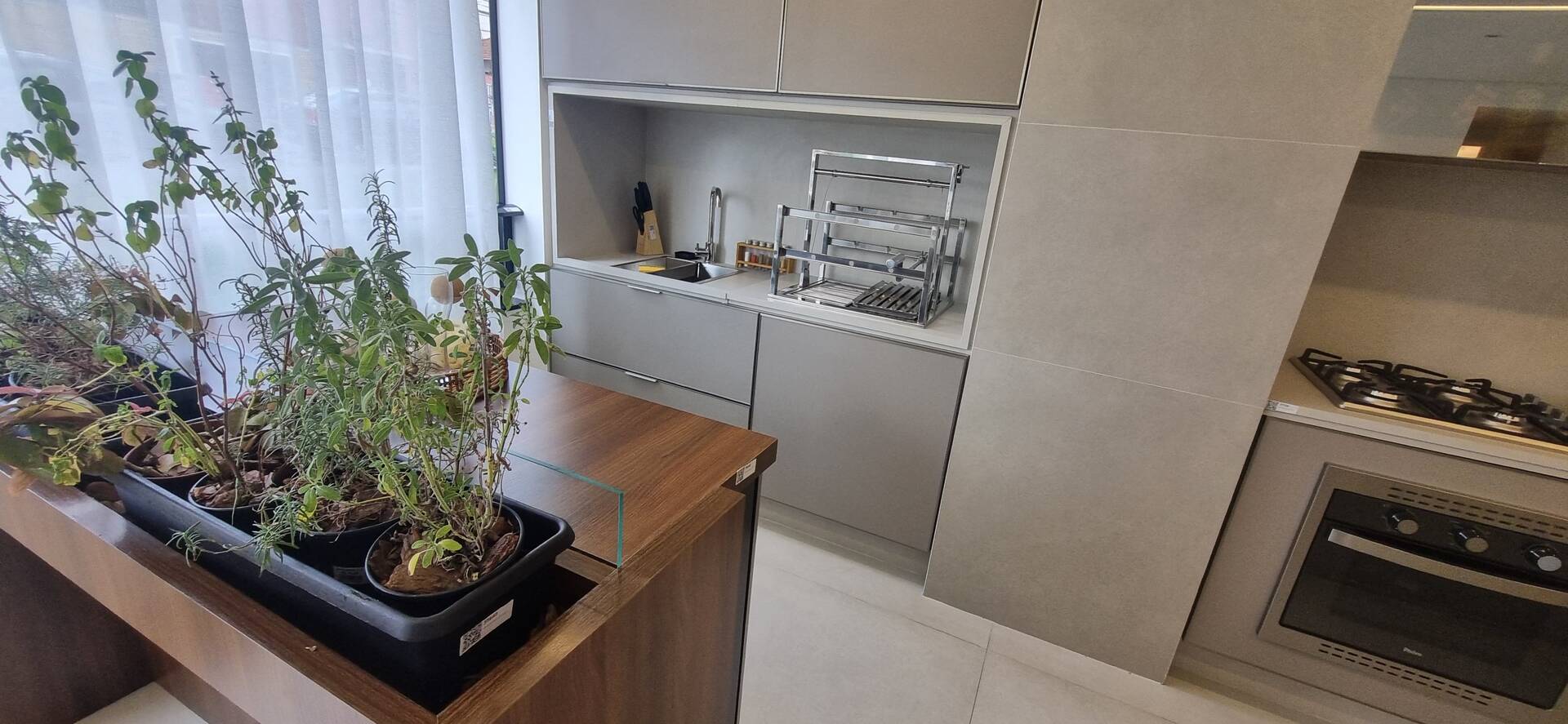 Apartamento à venda com 3 quartos, 83m² - Foto 13