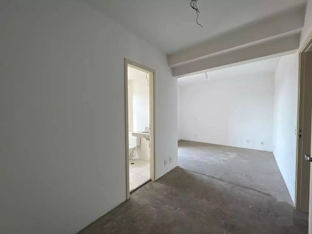 Apartamento à venda com 4 quartos, 180m² - Foto 13